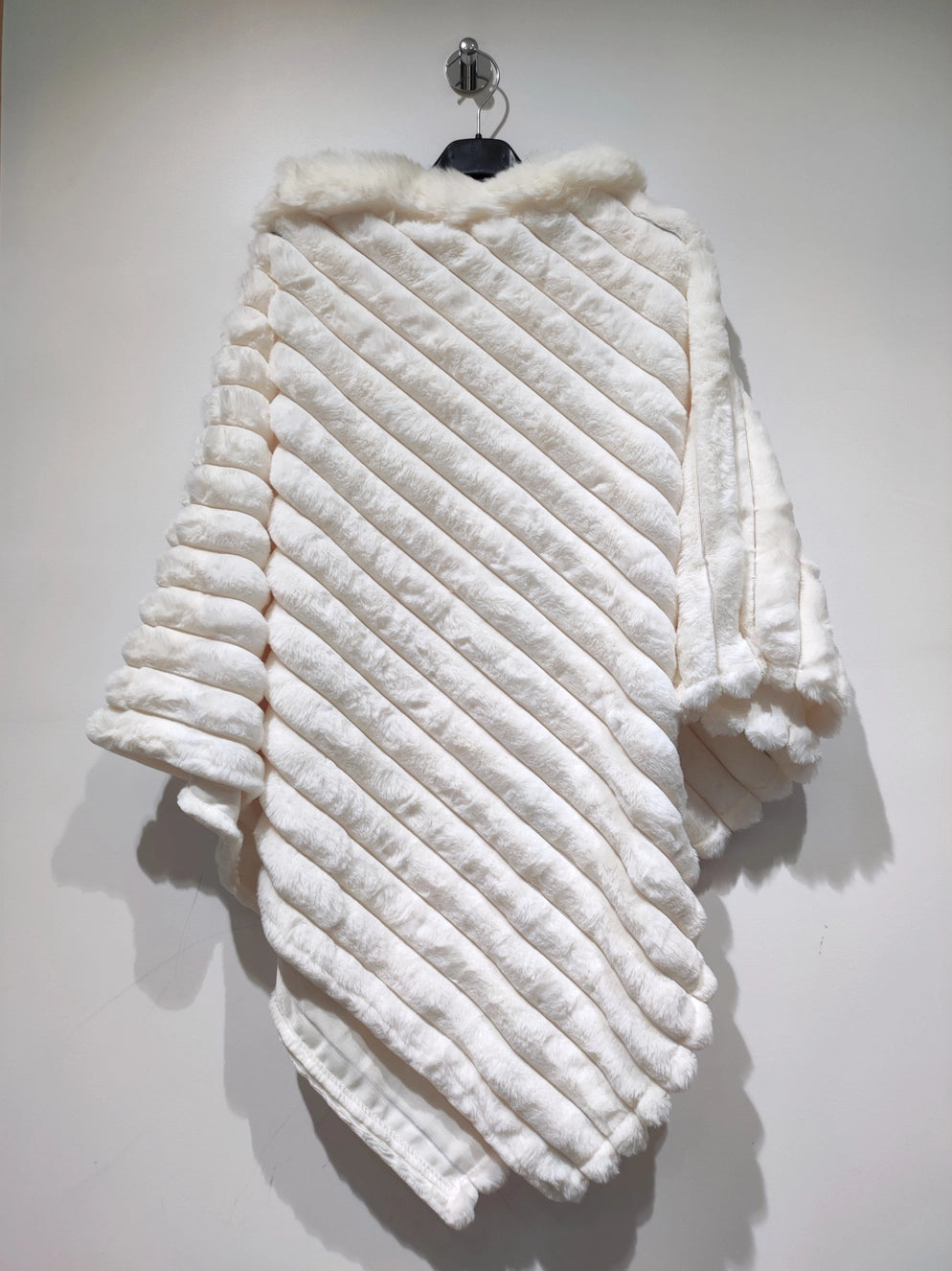 Poncho Douillet Automne Hiver 2026